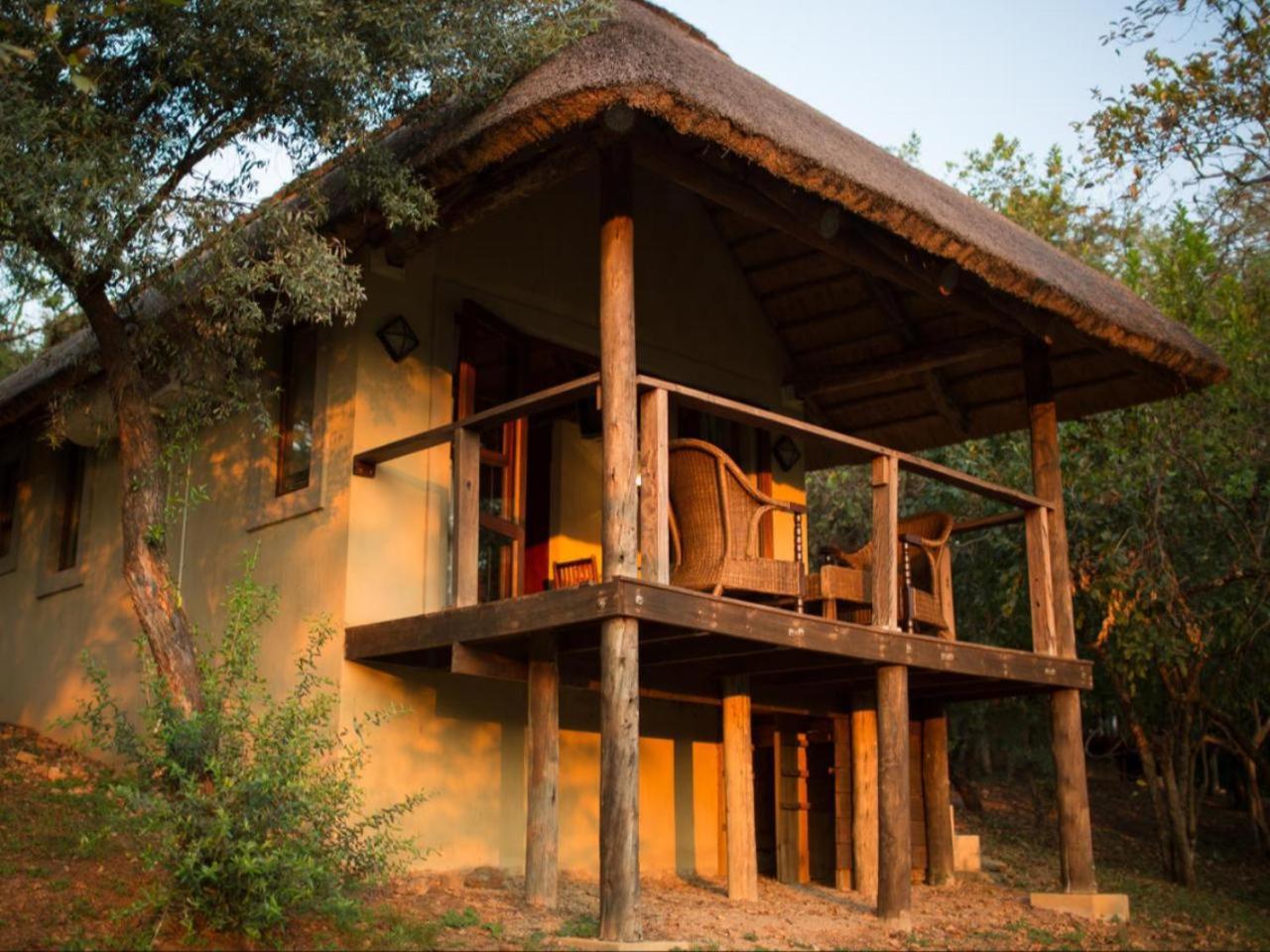 Nkonyeni Lodge & Golf Estate Ngwempisi ภายนอก รูปภาพ